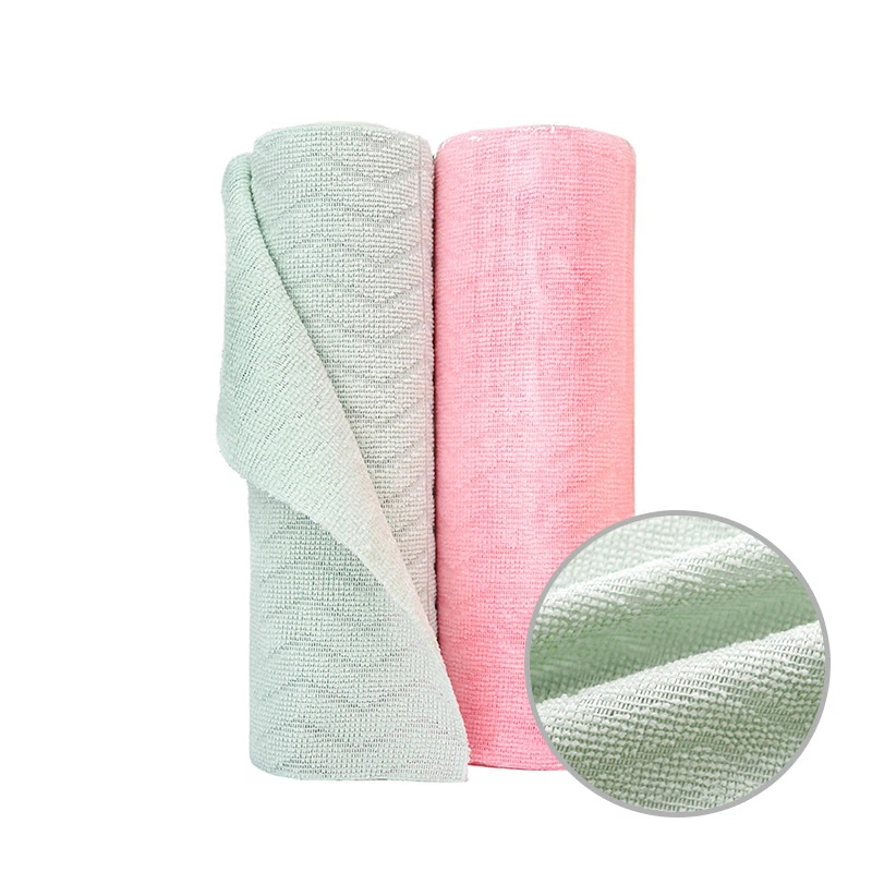 W Shaped Disposable Microfiber Towels On Roll